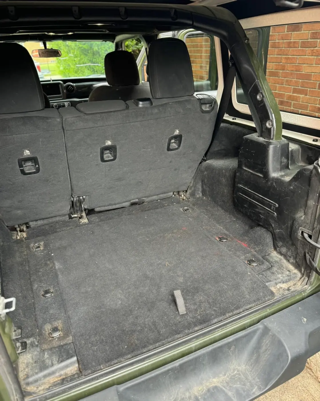 Jeep Wrangler cargo carpet, before